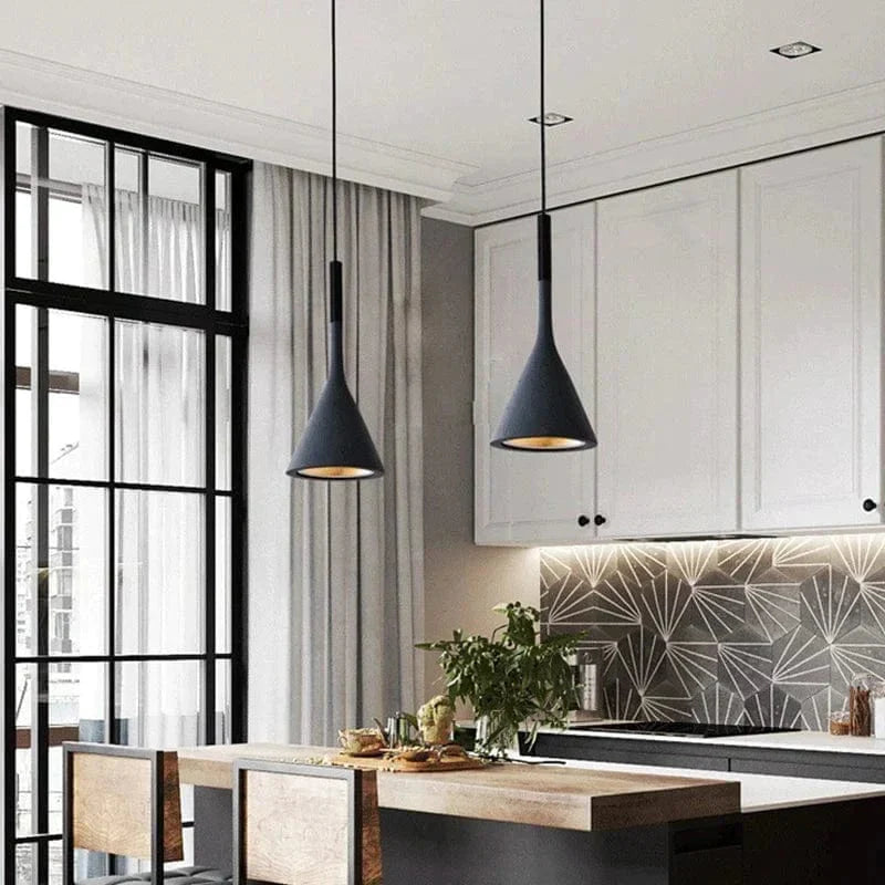 Modern LED Taklampa för Stilsäkra Interiörer