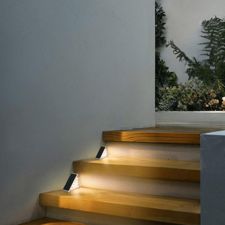 SafeStep | Rörelsesensor Solarlampor för Trappor