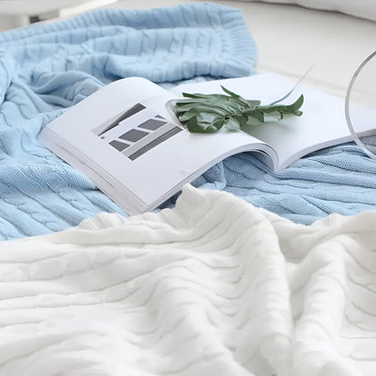 Stickad bomull enfärgad pläd för mysigt bekvämlighet