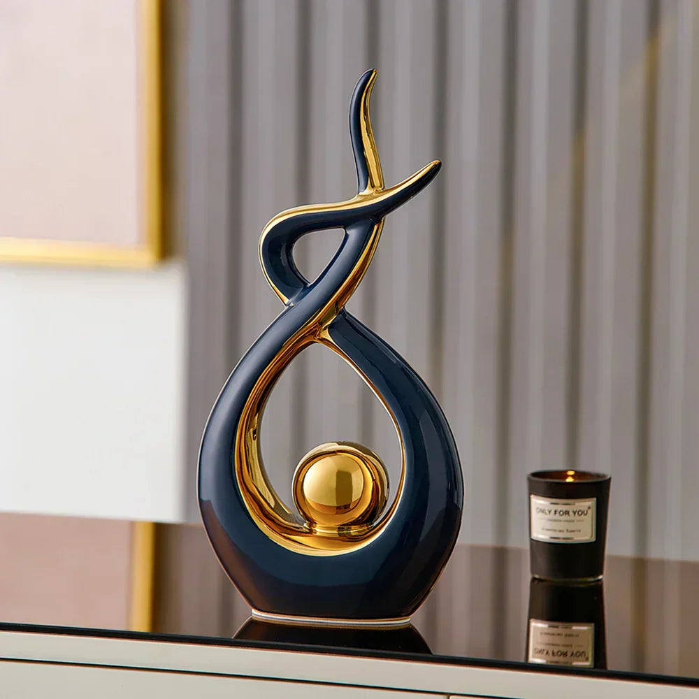 Abstrakt Keramisk Skulptur | Modern Inredning med Guld Accenter | Hylla eller Skrivbordsornament