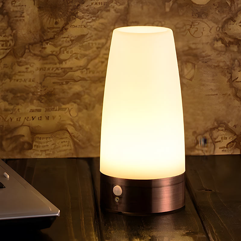 MotionLite - Batteridriven sänglampa med rörelsesensor för praktisk belysning