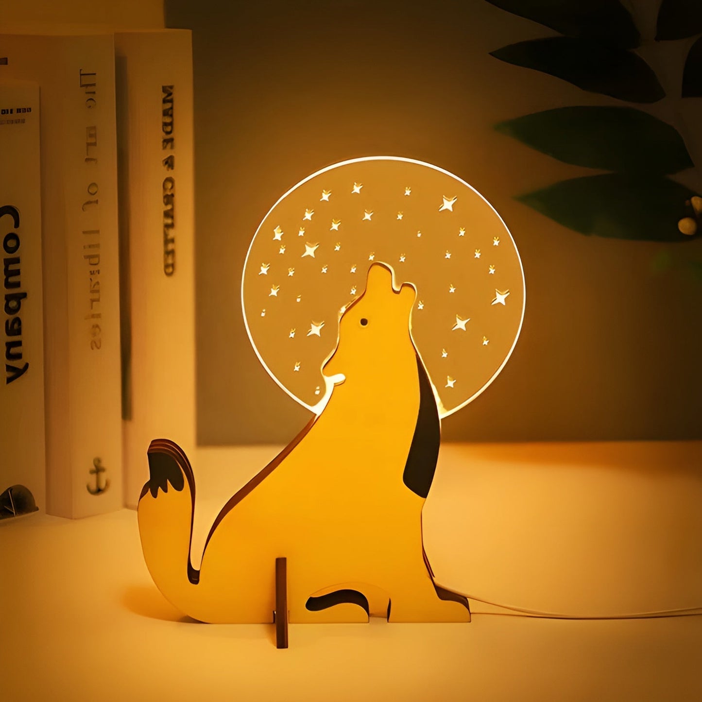 Barnlampa i trä - Varm, Mjuk Belysning för Mysiga Kvällar