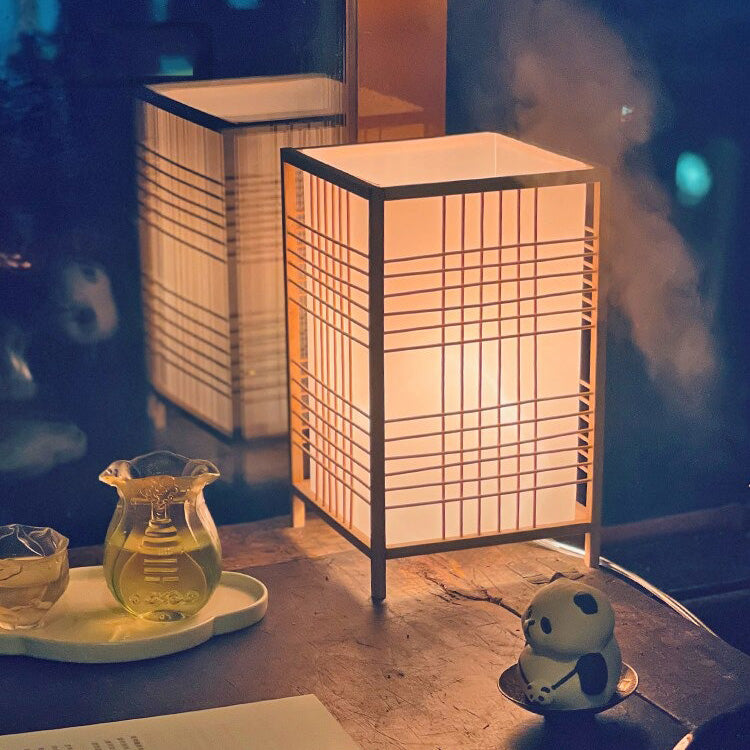 Japansk Fyrkantig Sänglampa med Tygskärm och Mönster