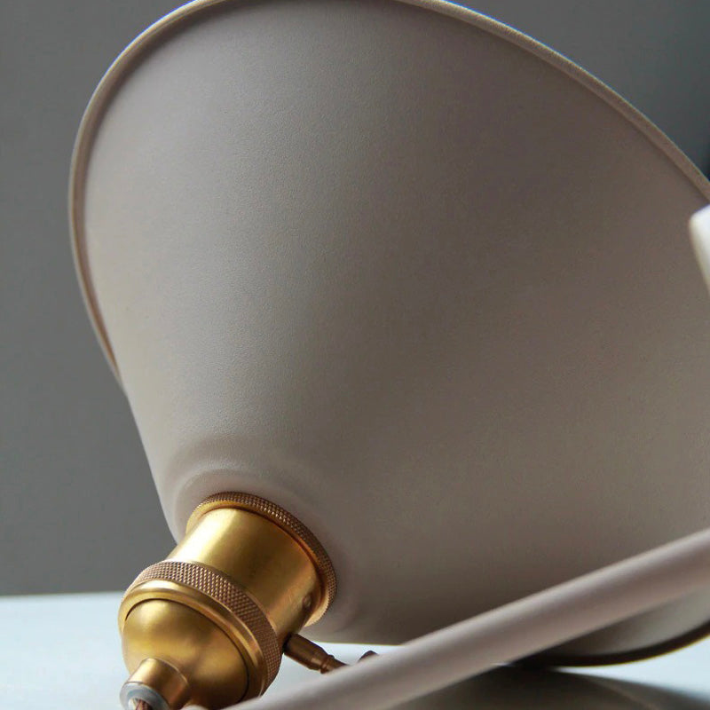 Vintage Metall Väggsänglampa med Retro Klockskärm