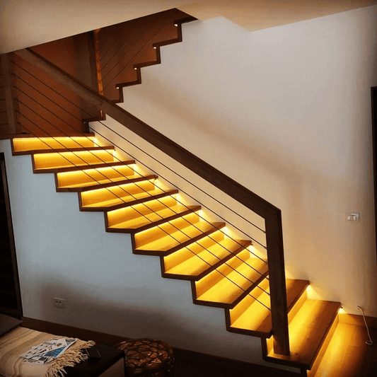 Carvallo – Modern LED Vägglampa med Rörelsesensor för Funktionell Elegans