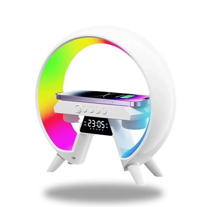 NovaBeam - Futuristisk LED-lampa med trådlös laddning och digital klocka