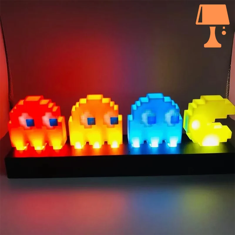 PixelGlow - Retro arkadlampa med levande pixeldesign för nostalgisk inredning