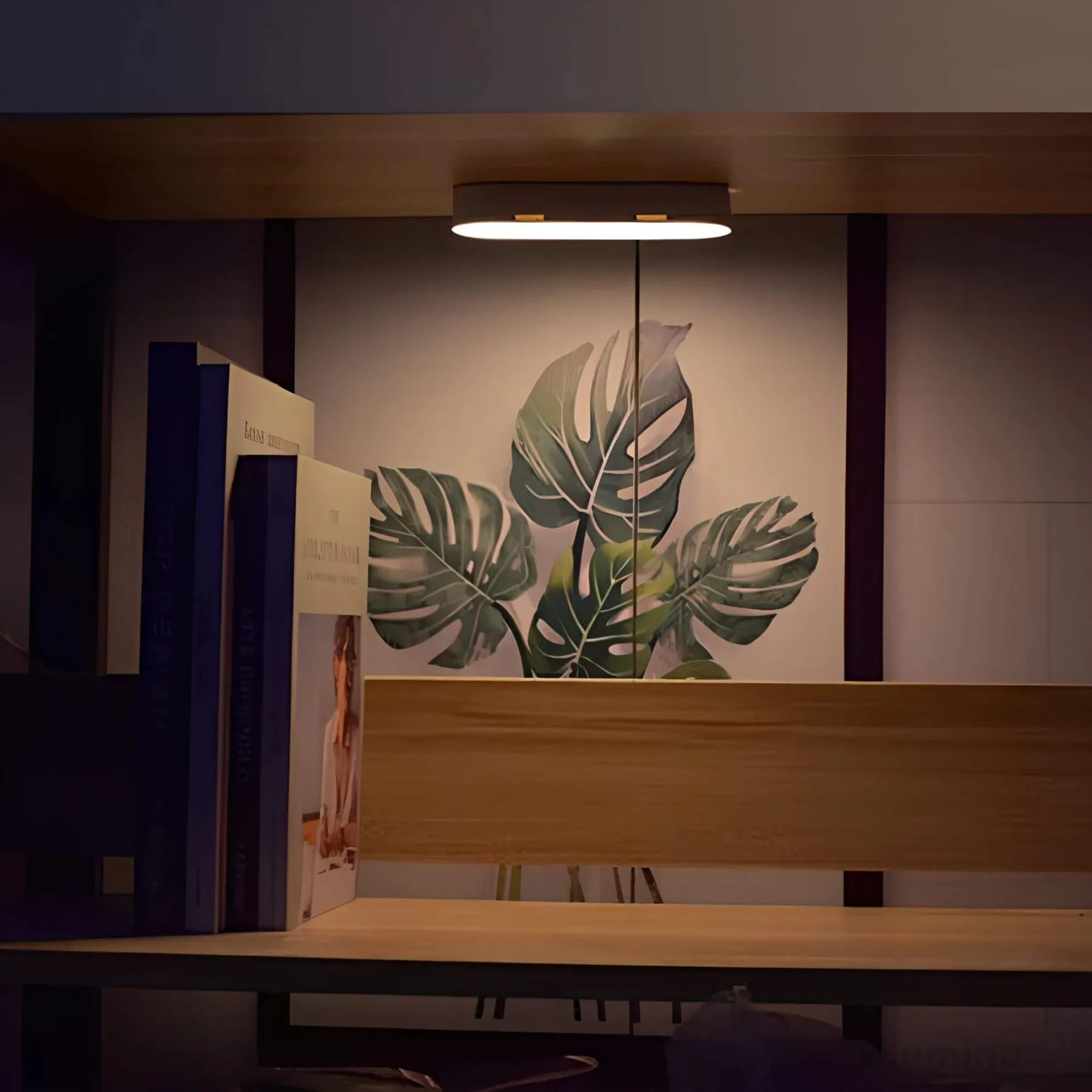 Carvallo – Stilren Trådlös Vägglampa med Rörelsesensor för Säkerhet och Komfort