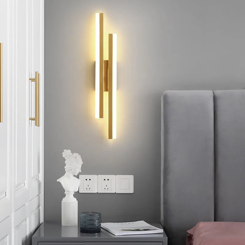 LumiGlow LED Vägglampa – Elegant Minimalistisk Belysning för Moderna Interiörer