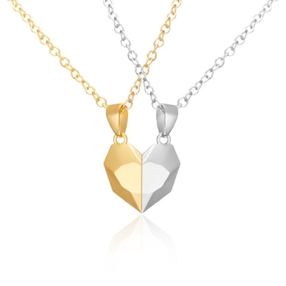 Lexy Couple Necklace - 2-i-1 Magnetisk hjärtberlock för förälskade