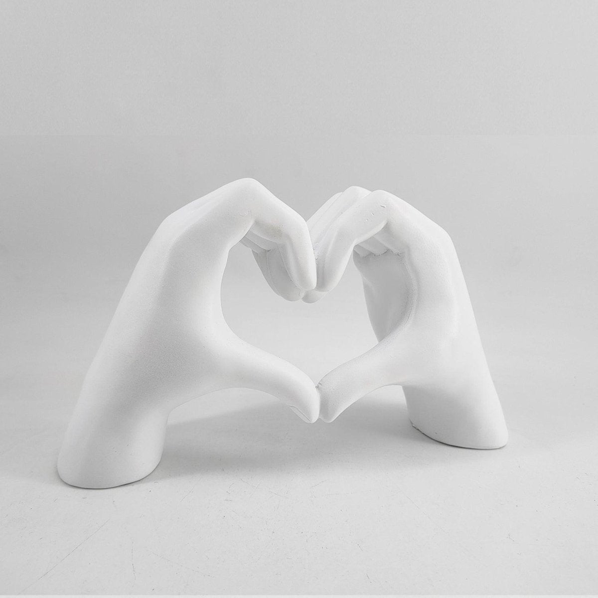 LoveSculpt - Handgjord trädekoration med rustik charm