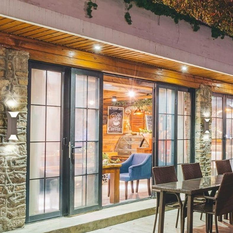 Carvallo – Stilig Utomhus Vägglampa med Väderbeständig Design