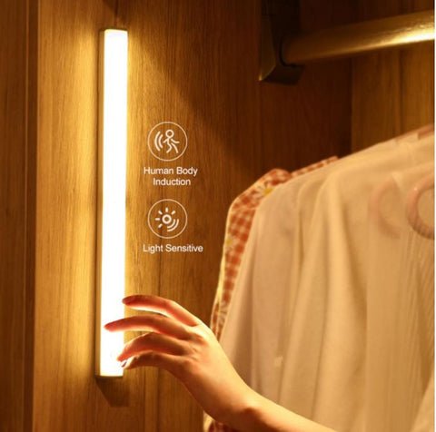 ACTILIGHT – Trådlös LED-ljusskena med rörelsesensor för omedel belysning