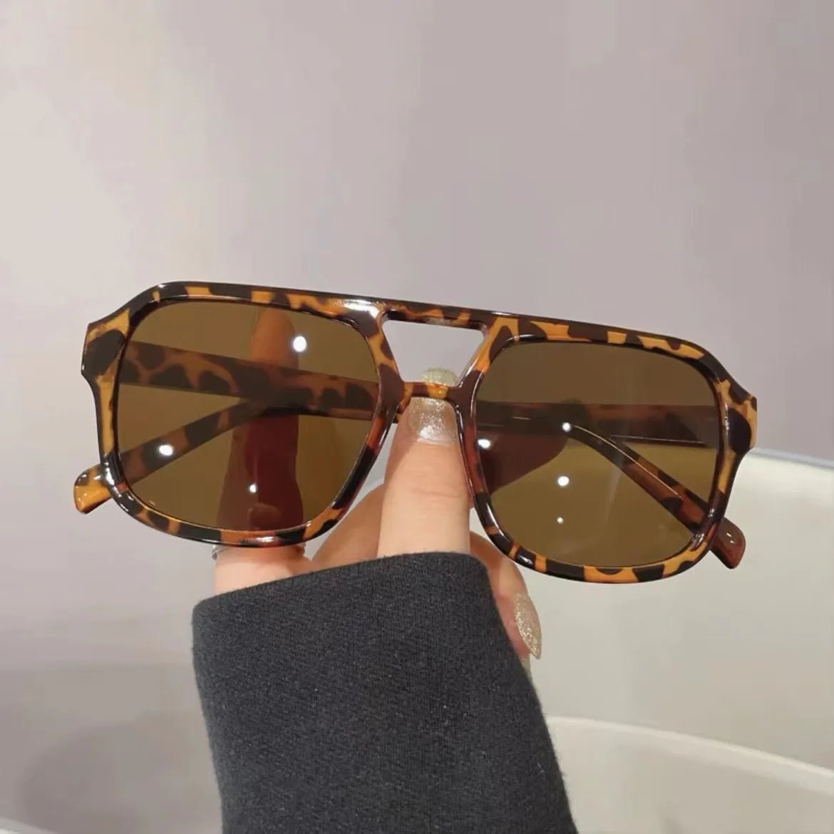 LUXEGLAM SKUGGOR – Retro Cat Eye Solglasögon med UV400 Skydd
