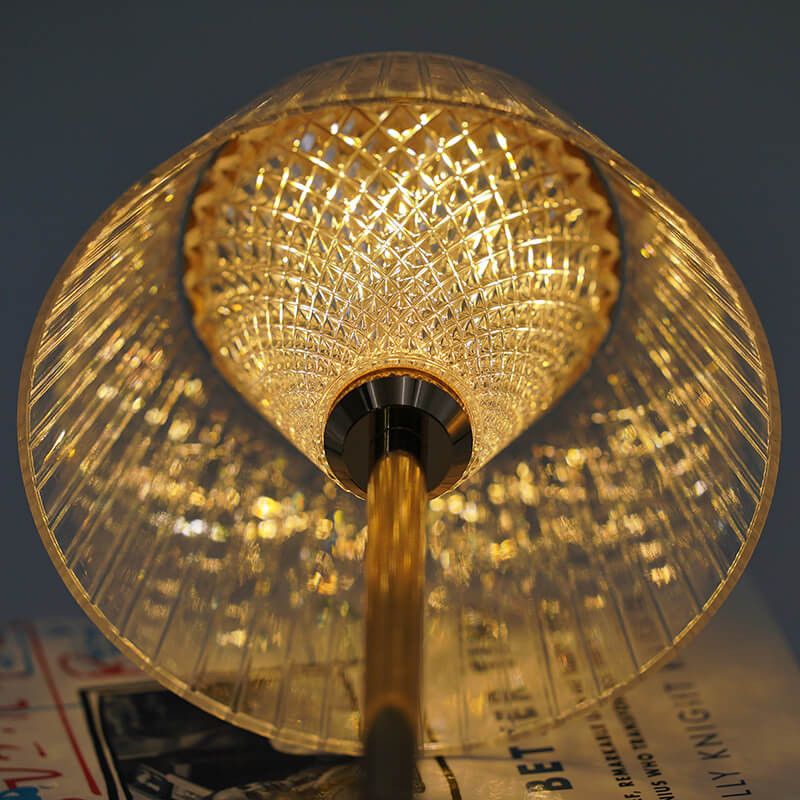 PrismGlow - Trådlös Bordslampa