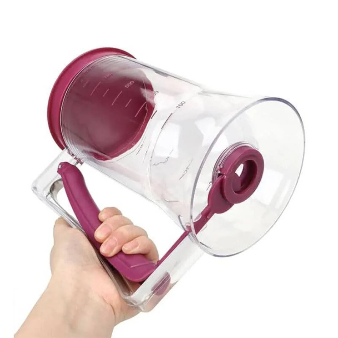 Degspenning med måttskala och hällpip för muffins och kakor