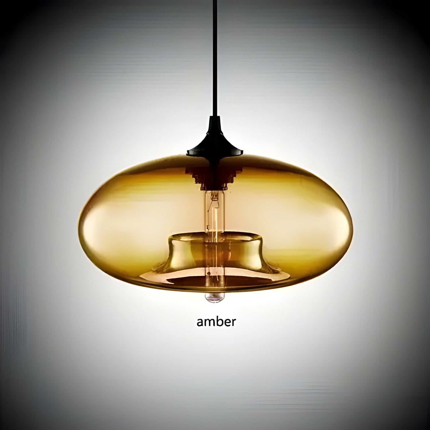 Färgglad glaspendellampa – Modern nordisk belysning för mysiga rum