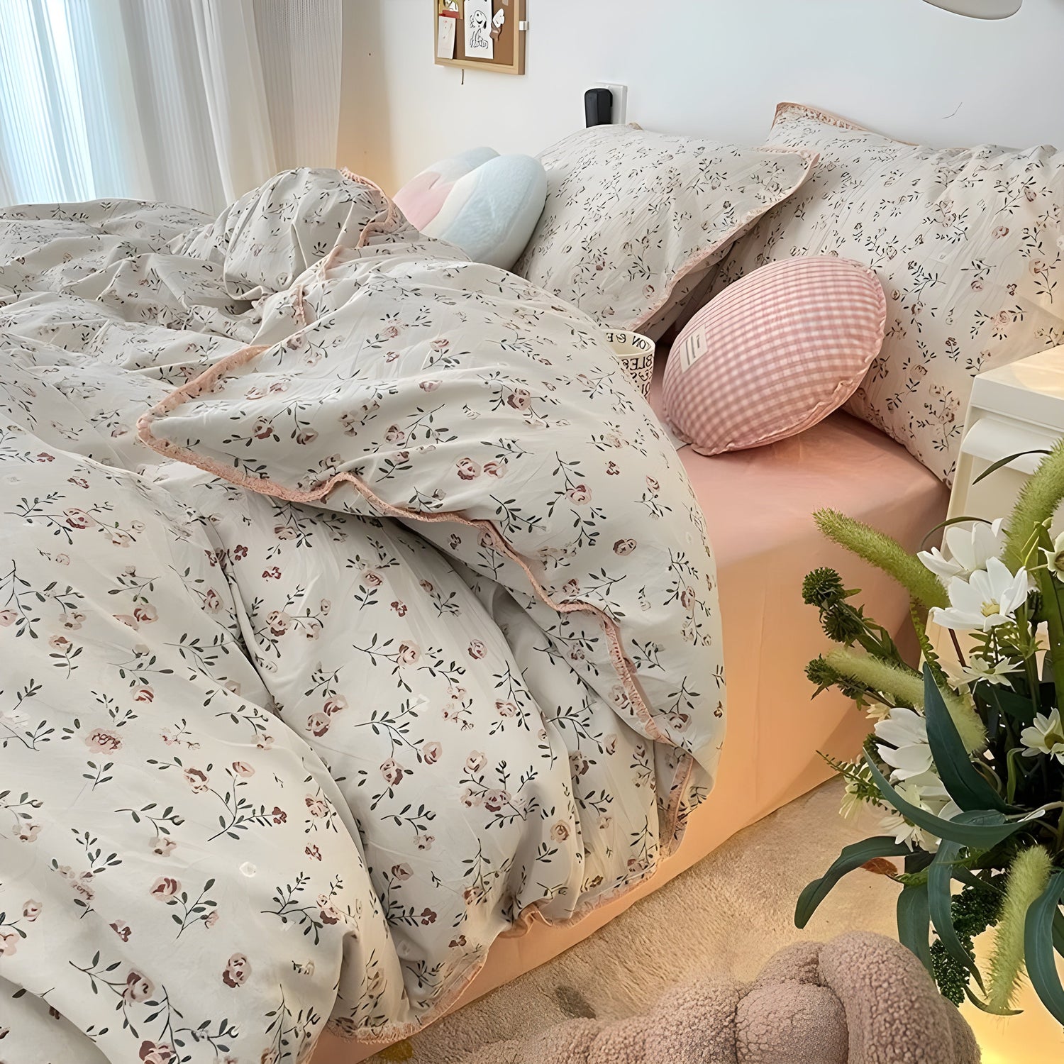 SoftBloom Sängkläder Set - Elegant sängkläder set tillverkat av bomull med blommönster