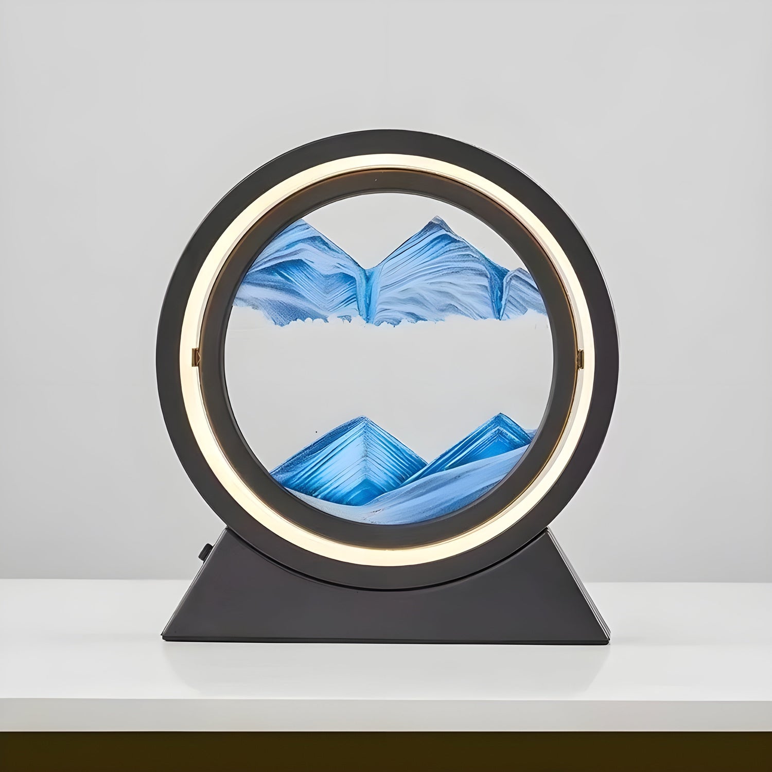 Sandbildslampa – LED-bordslampa med 3D sandmotiv | Avkopplande dekoration för vardagsrum och kontor