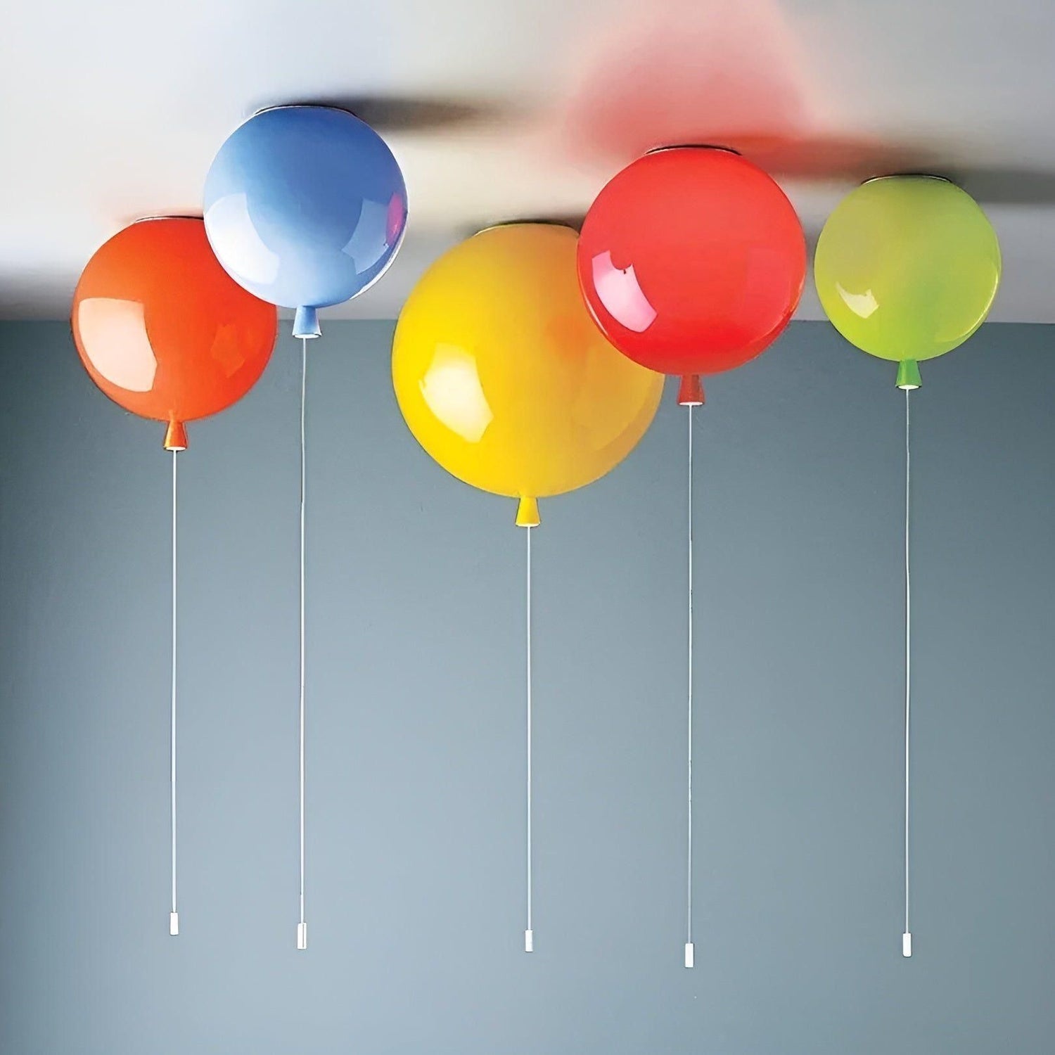 LED Ballong Taklampa – Kreativ och dekorativ rumsbelysning