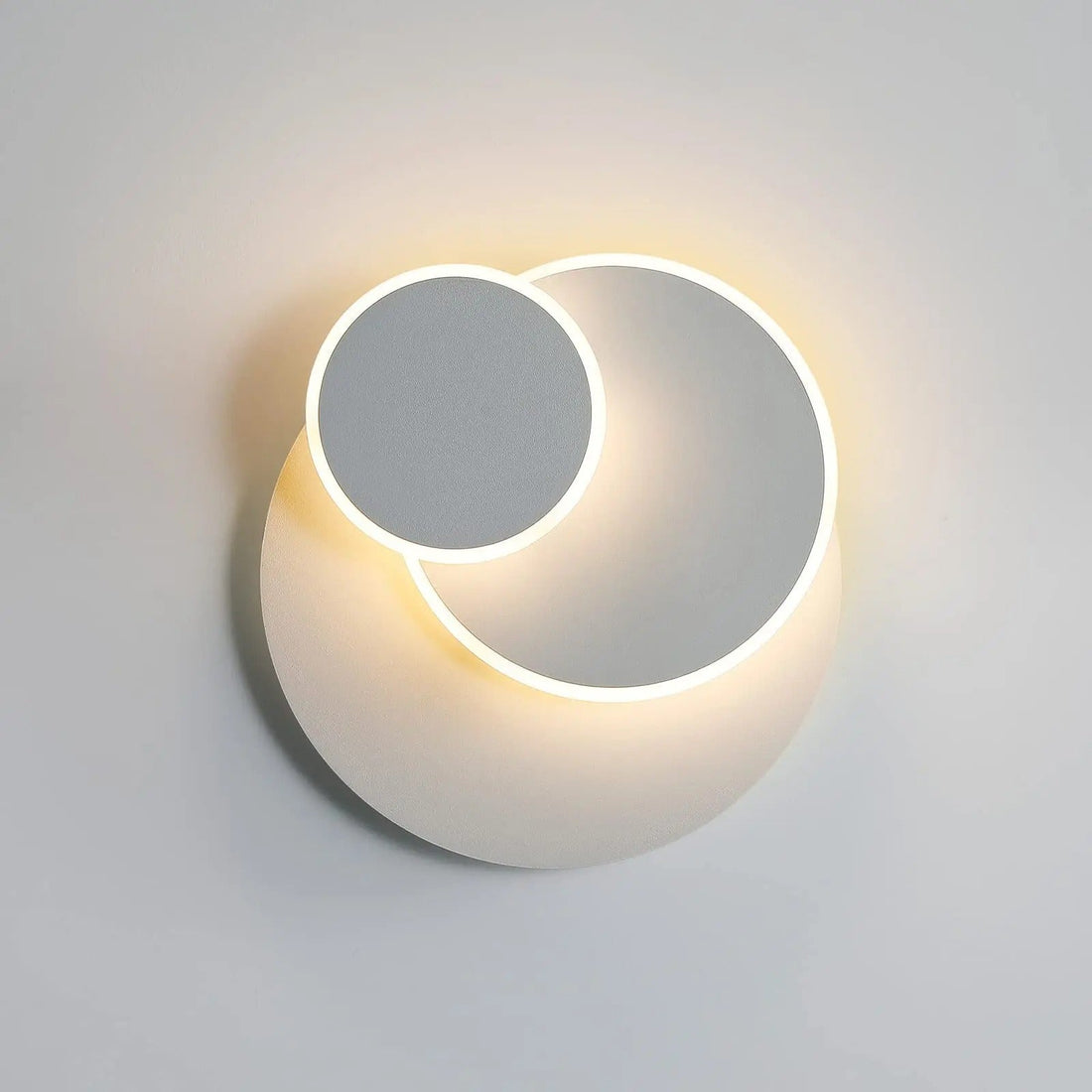 LED-vägglampa i modern design – 3-i-1 dekorationslampa &amp; vridbar | Inredningsbelysning
