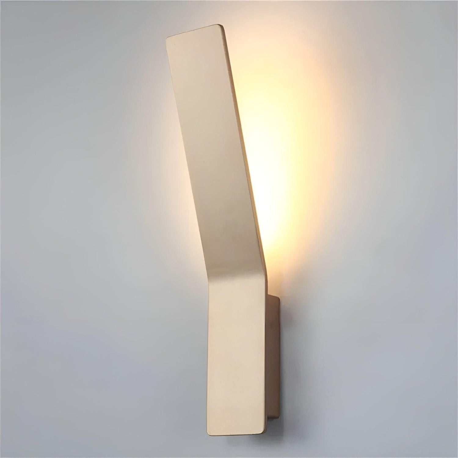 TrendEdge Light – Dekorativ LED Inomhus Vägglampa