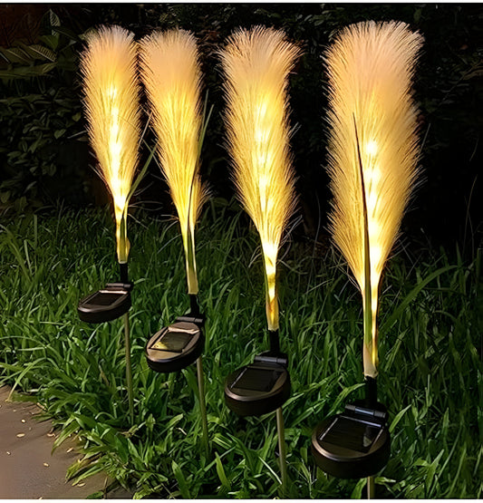 AuroraStalk Light – Solar fiber bulrush utomhuslampa