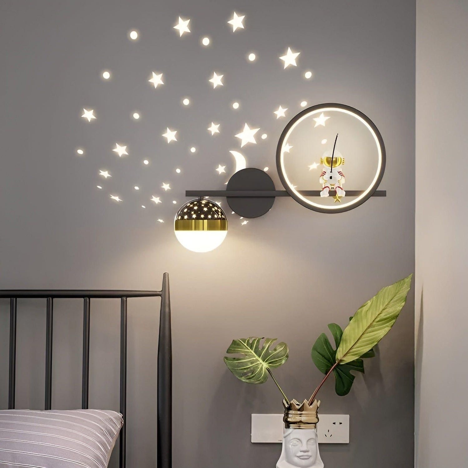 AstroGlow Lampa - Modern Barn Stjärnhimmel Projektor LED Vägglampa