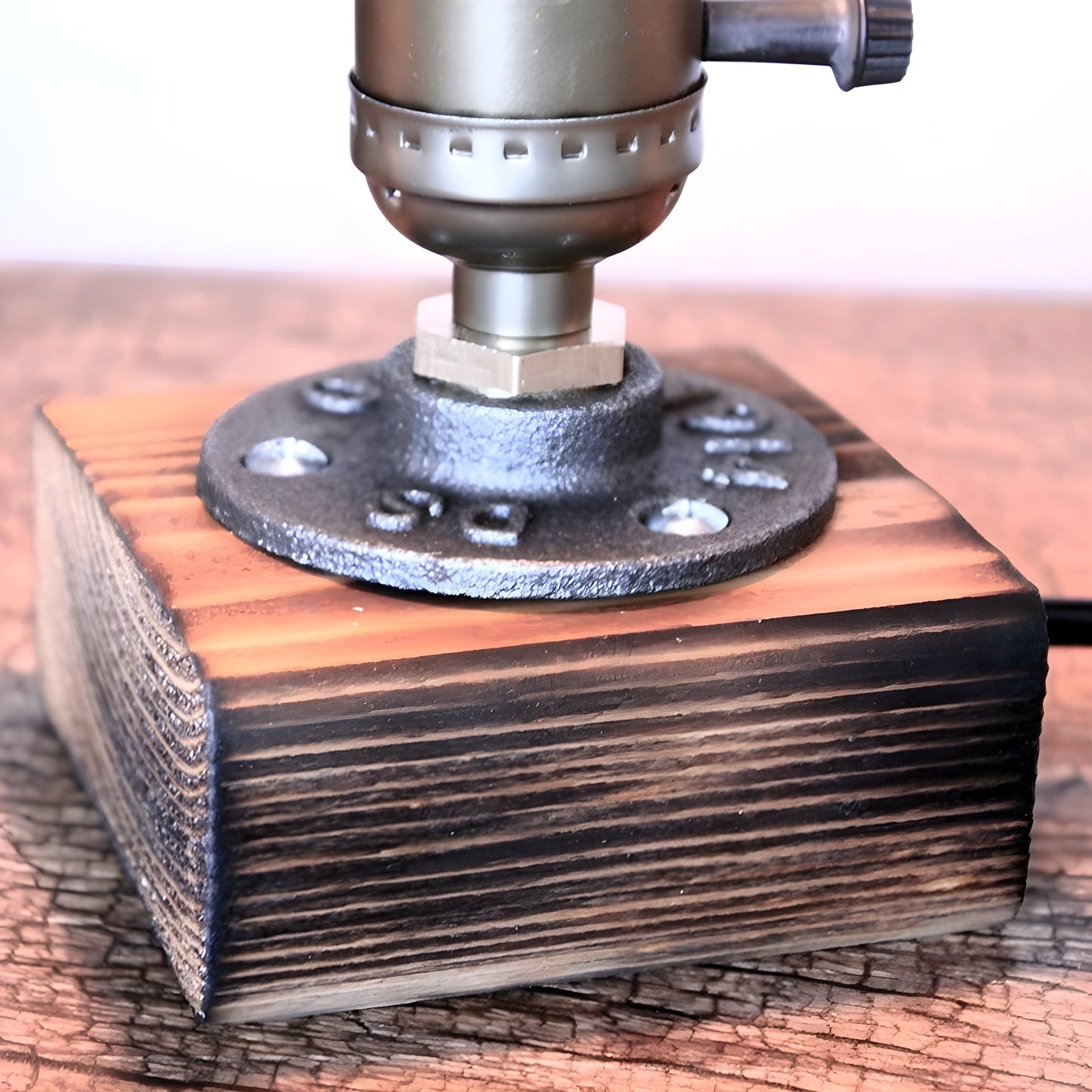 RetroGlow Lampa - Retro LED Bordslampa med Strömbrytare