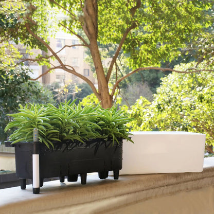 PureVase Kruka – Självvattnande blomkruka med vattennivåindikator