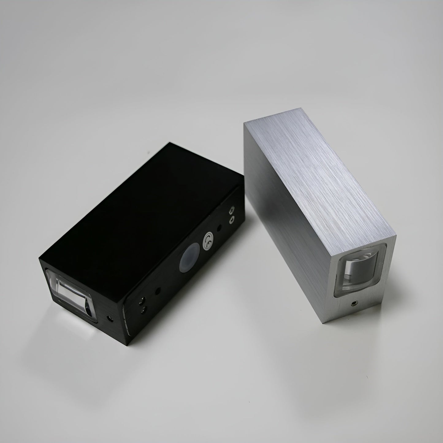 LED vägglampa i betongutseende – Väderbest belysning för inomhus- och utomhusbruk