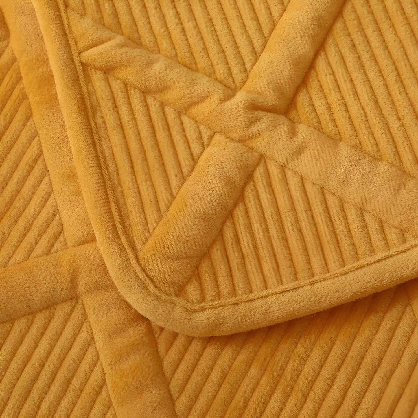 CorduroyComfort Täckning - Lättsam, Halkfri Sammetsofaöverdrag