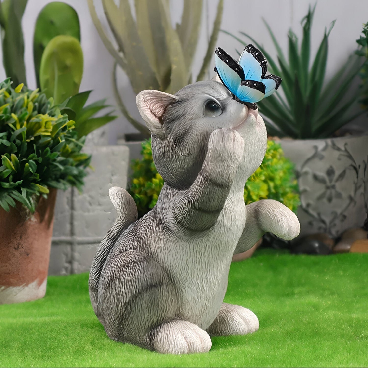 MoonlitPaws Light - Solarbatteridriven kattstaty med fjärilsbelysning