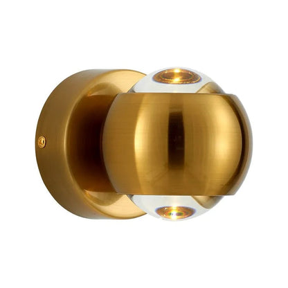 HaloBrass – Tunn väggmonterad LED-lampa i mässing