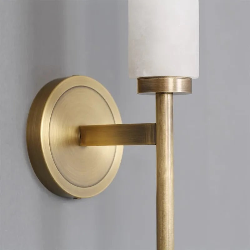Modern marmor vägglampa
