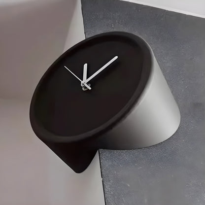 Hörnväggur – Dekorativ design med tyst kvartsvärk | Ideal för varje rumshörn