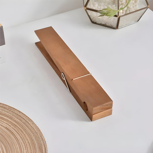 PineGrip Handdukshållare - Elegant badrumshanddukklämma av trä