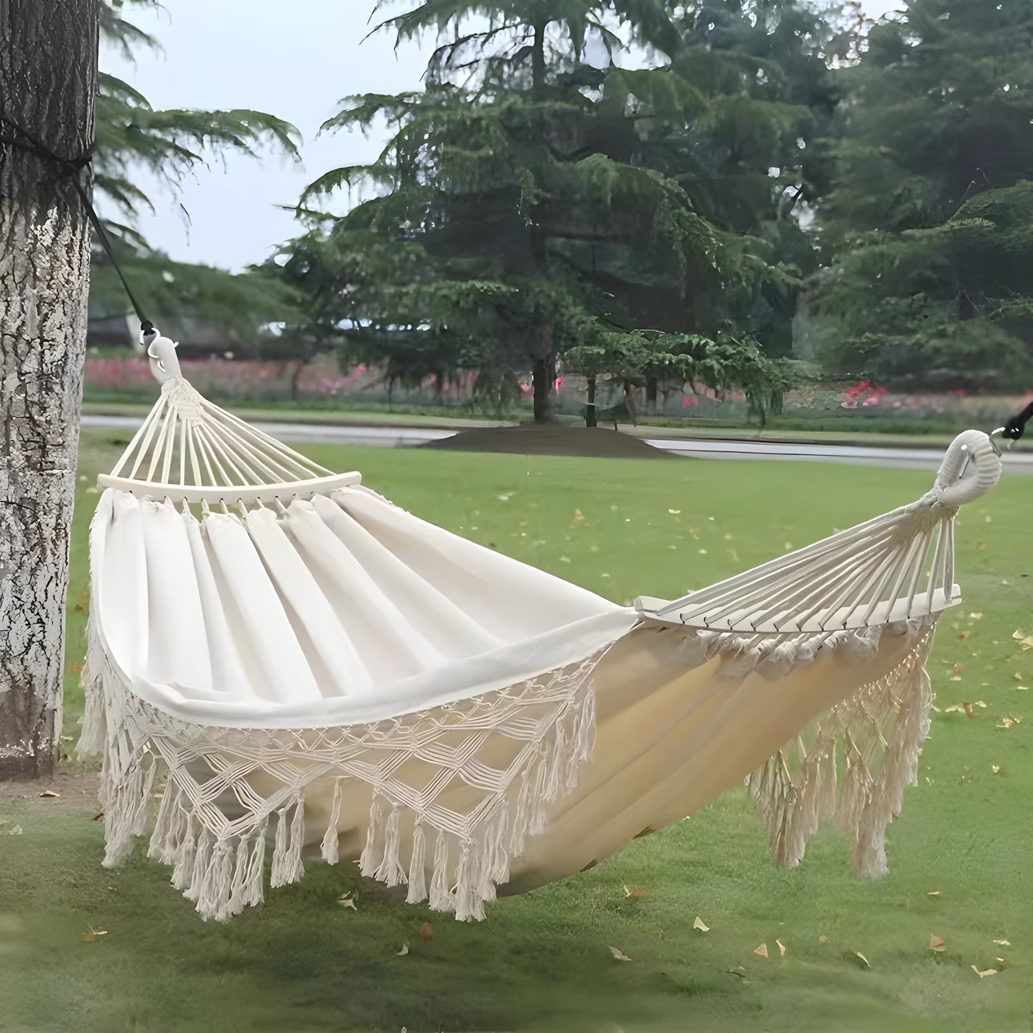 Svinghängmat – Fällbar, Mjuk och Perfekt för Inomhus- och Utomhusbruk