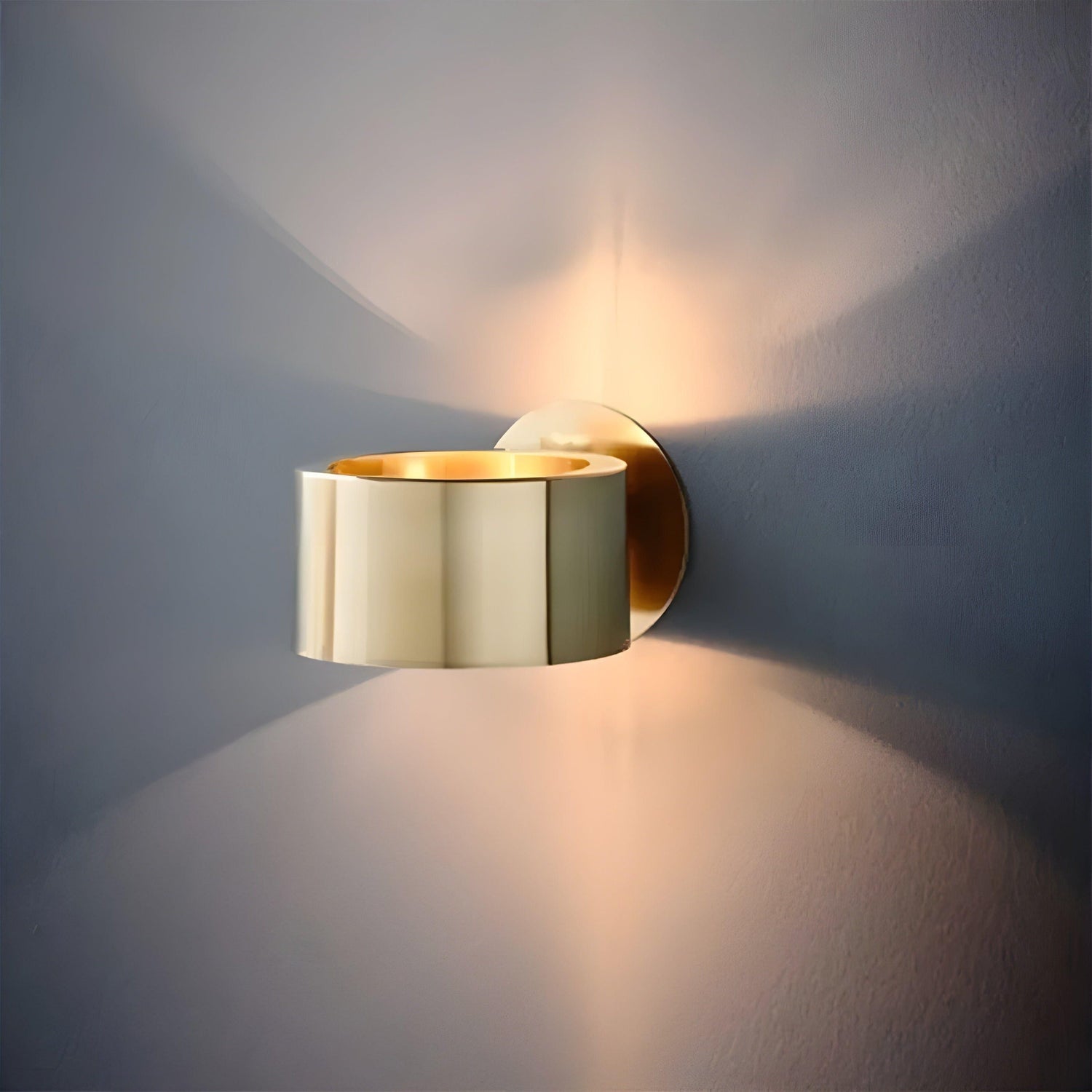 ShineGlow Light - Minimalist guld vägglampa