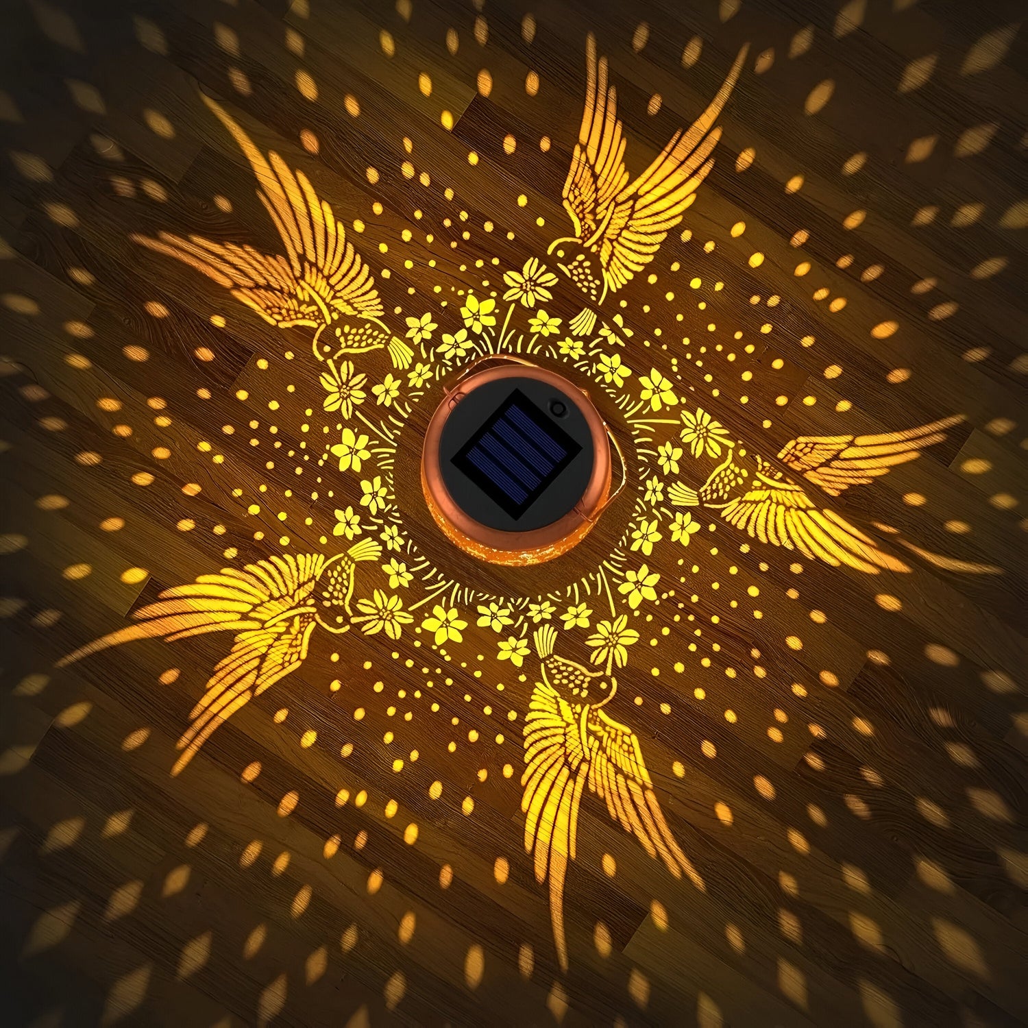 GlowWing Haven - Solar-Hummingbird-Garden Lantern