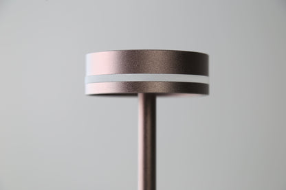 LuxeLight - Trådlös Bordslampa