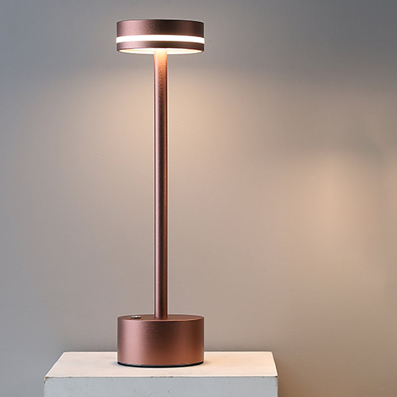 LuxeLight - Trådlös Bordslampa