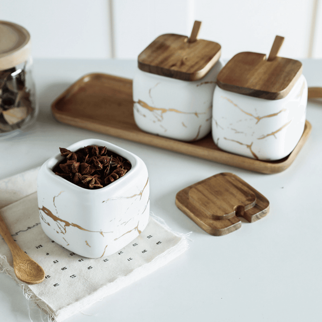 LunaMarble Krydderkrukor Set - Elegant Porslin Örter Toppar