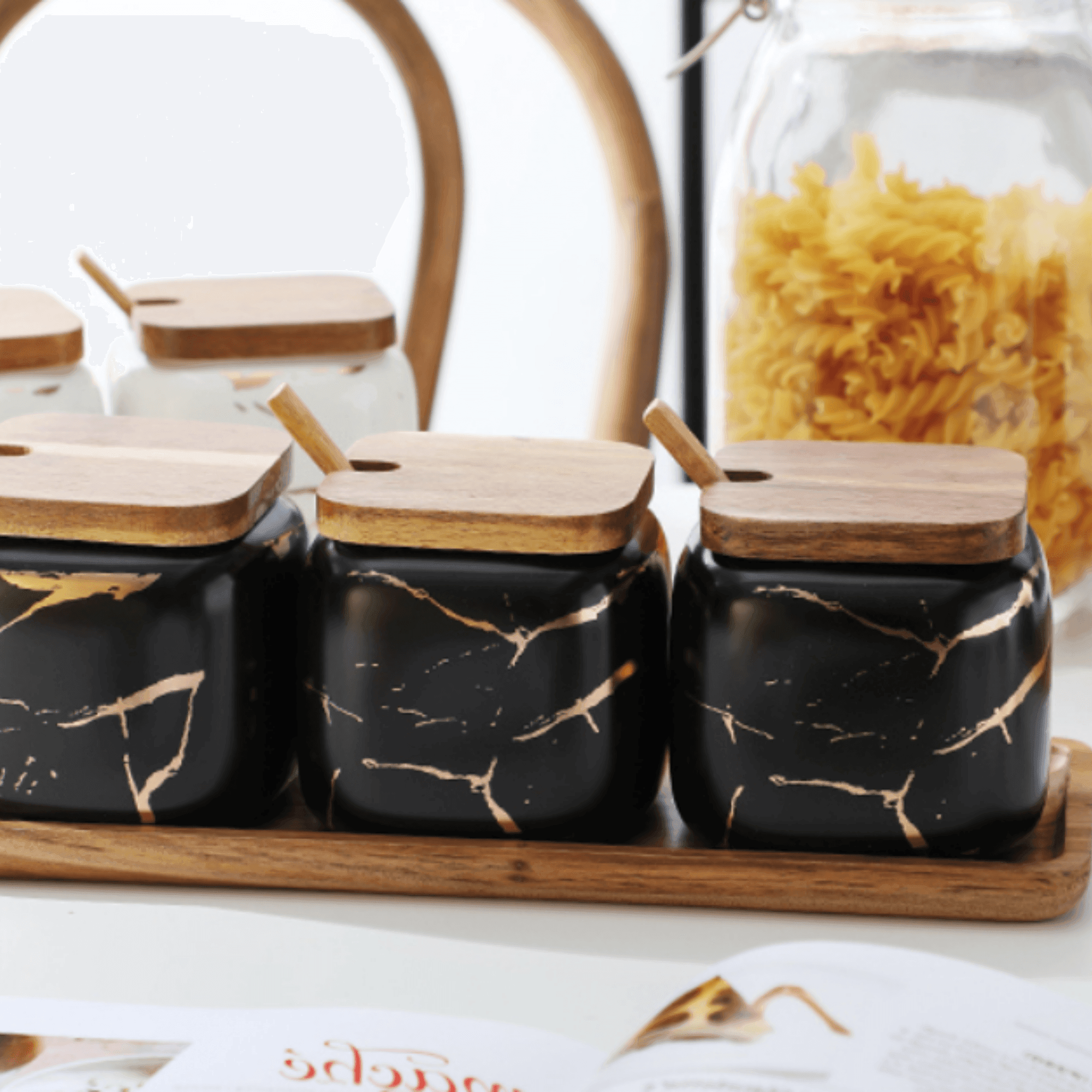LunaMarble Krydderkrukor Set - Elegant Porslin Örter Toppar