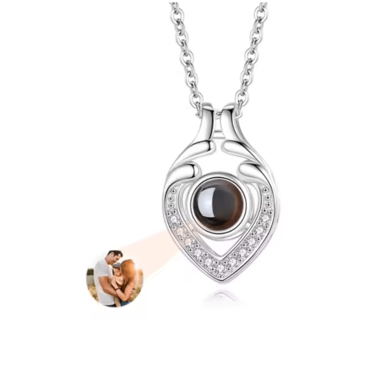 MEMORIA – Individuell foto-projektionskedja med hjärtanhängare