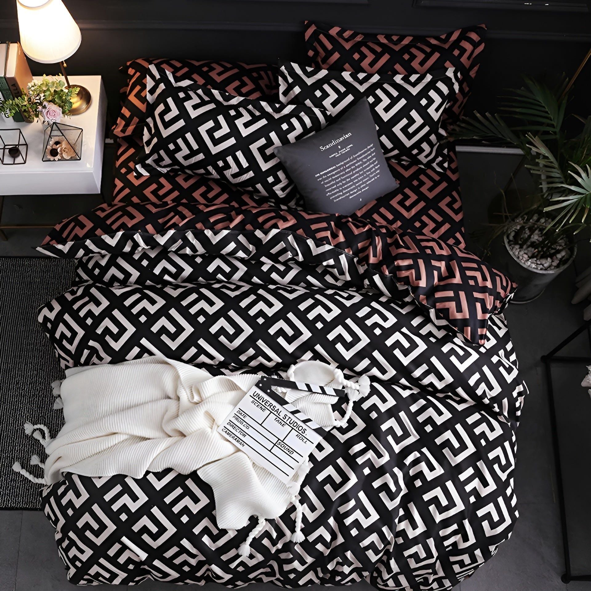 PlushDream Beddings - Lyxiga svarta sängkläder