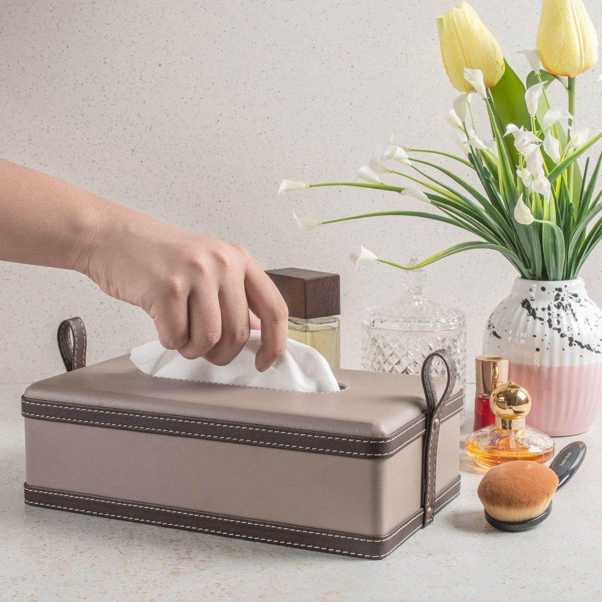 MODERNCASE – handgjord vävnadsbox i konstläder för hemmet och kontoret