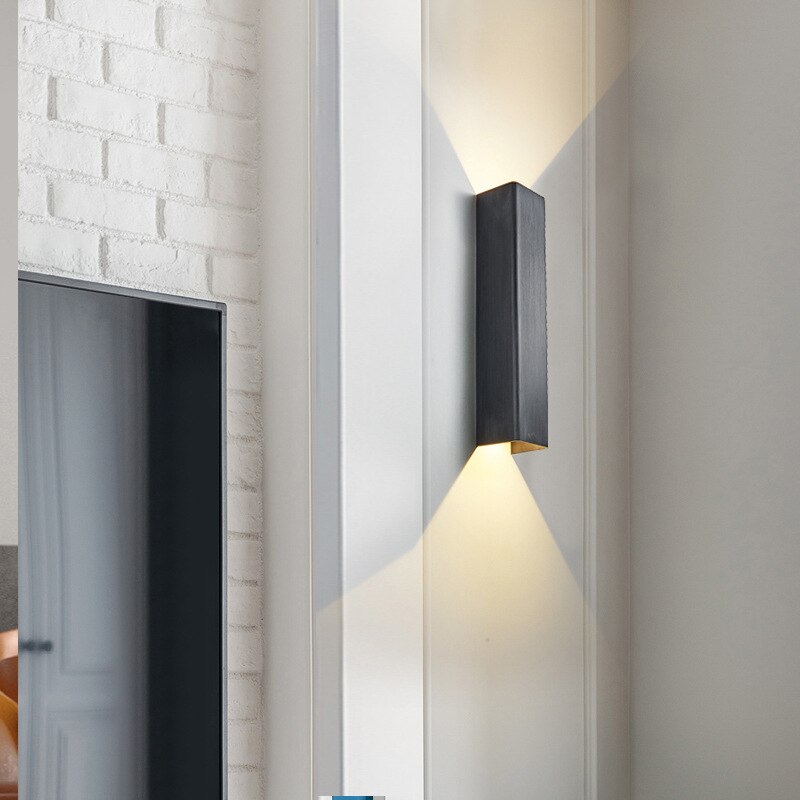 Carvallo Modern Utvändig Vägglampa | Elegant Design | LED med 3 Ljuskällor | Högkvalitativt Metallhus