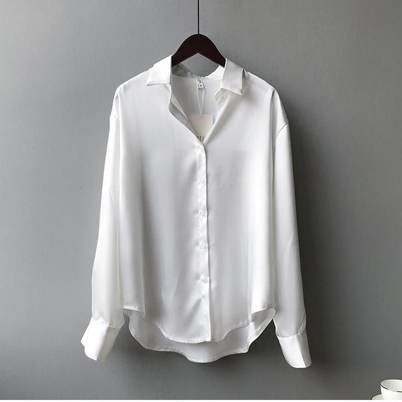 LUNARIA BLUS – Elegant sidenbluse för damer i lyxig design