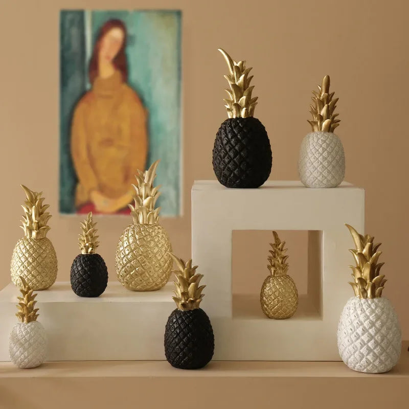 Guld Ananas Heminredning för Tropisk Elegans och Stil